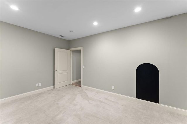 860 Lakeview Drive, Commerce, GA 30529