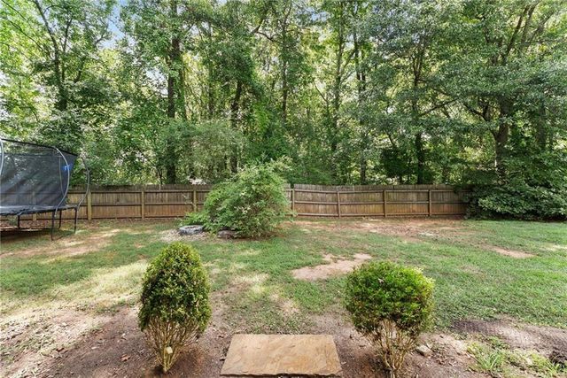 860 Lakeview Drive, Commerce, GA 30529