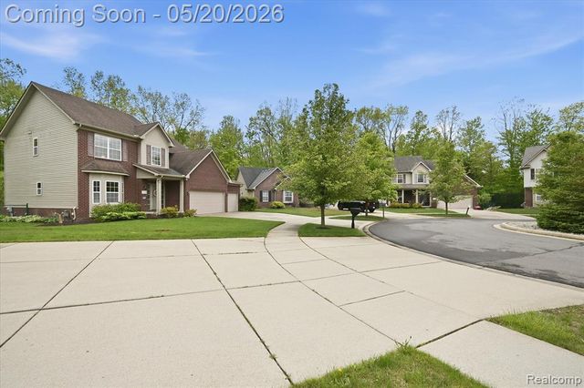 17154 Dew Point Court, Romulus, MI 48174