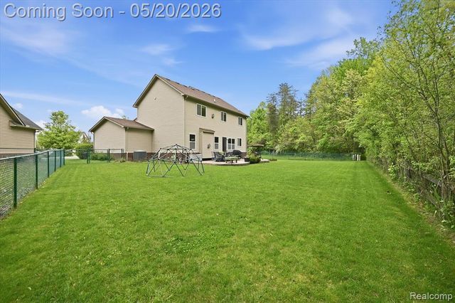 17154 Dew Point Court, Romulus, MI 48174