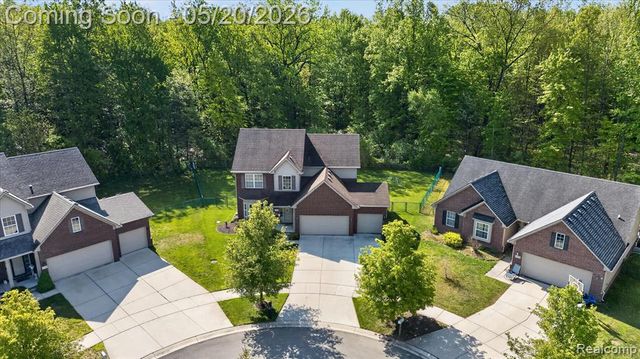 17154 Dew Point Court, Romulus, MI 48174