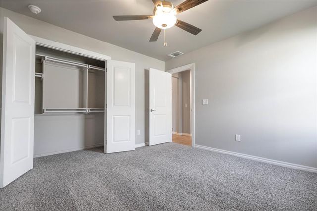 10257 SW 55th Terrace, Mustang, OK 73064