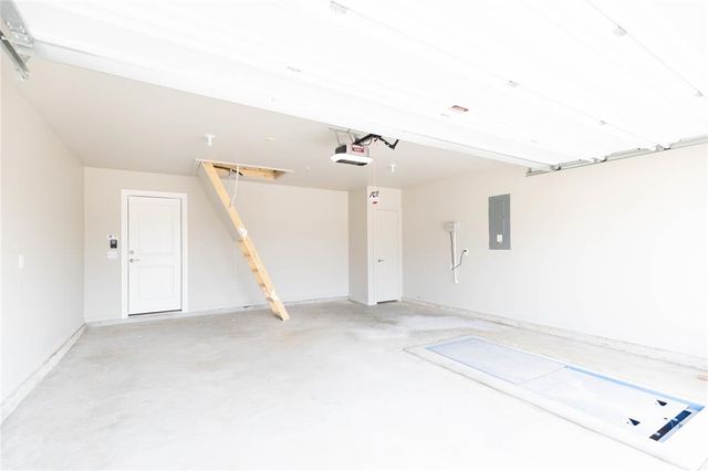 10257 SW 55th Terrace, Mustang, OK 73064