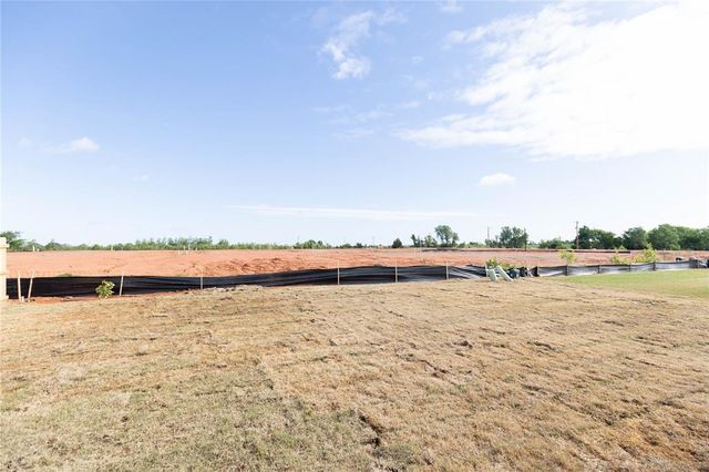 10257 SW 55th Terrace, Mustang, OK 73064