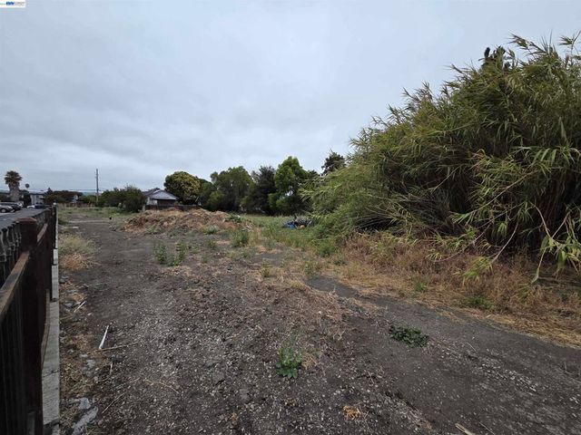 22329 S Garden Ave, Hayward, CA 94541