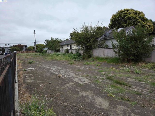 22329 S Garden Ave, Hayward, CA 94541