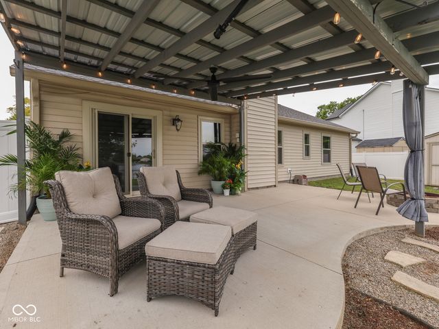 1500 Harrison Drive, Greenwood, IN 46143