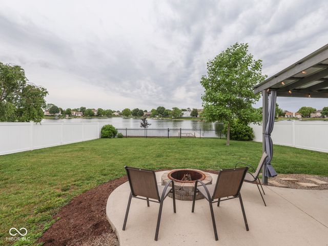 1500 Harrison Drive, Greenwood, IN 46143