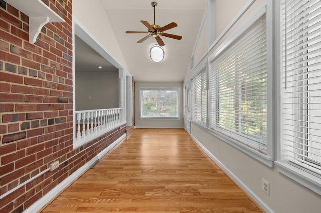 6242 INDIAN RUN PKWY, Alexandria, VA 22312