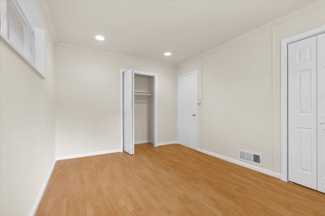 6242 INDIAN RUN PKWY, Alexandria, VA 22312