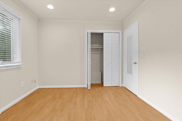 6242 INDIAN RUN PKWY, Alexandria, VA 22312