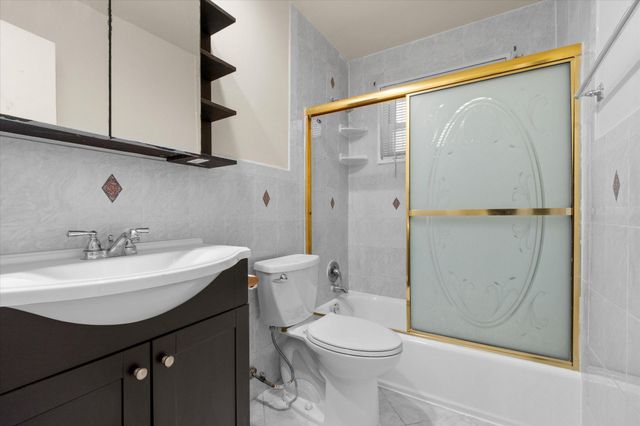 6242 INDIAN RUN PKWY, Alexandria, VA 22312