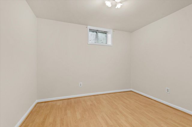 6242 INDIAN RUN PKWY, Alexandria, VA 22312