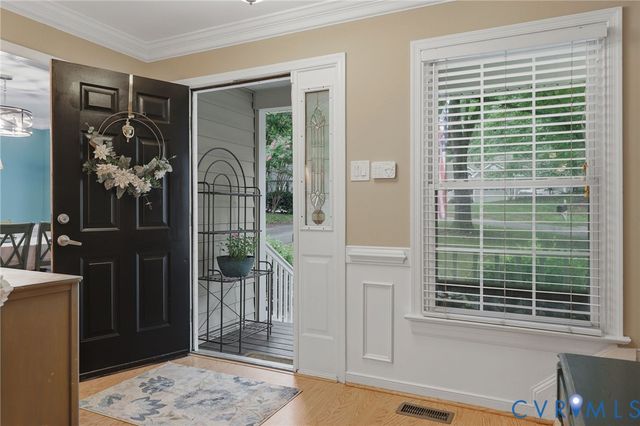 5811 Ridge Point Rd, Midlothian, VA 23112