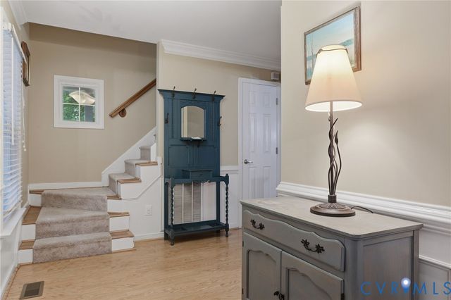 5811 Ridge Point Rd, Midlothian, VA 23112