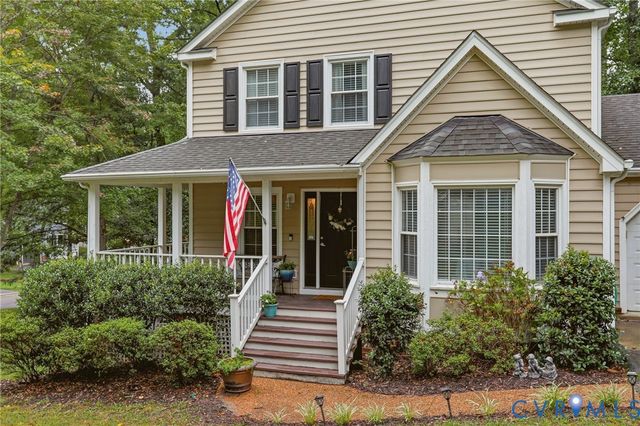 5811 Ridge Point Rd, Midlothian, VA 23112
