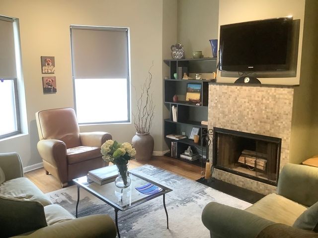 5216 N Kenmore Avenue 3S, Chicago, IL 60640