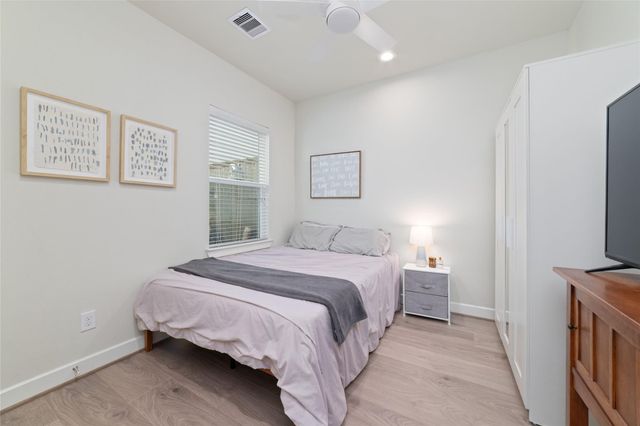6307 Chelsea Falls Lane, Houston, TX 77008