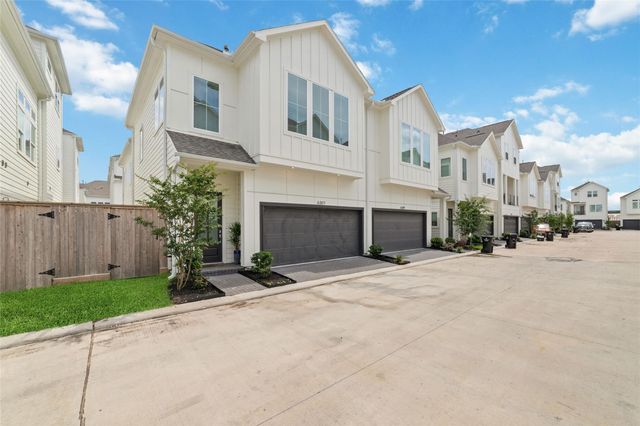6307 Chelsea Falls Lane, Houston, TX 77008