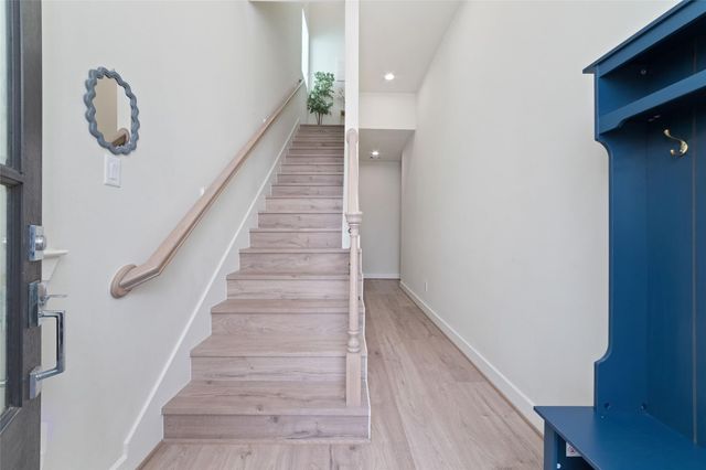 6307 Chelsea Falls Lane, Houston, TX 77008