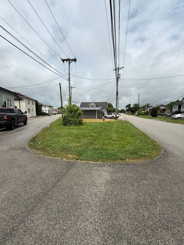 161 S Allison Avenue, Barbourville, KY 40906