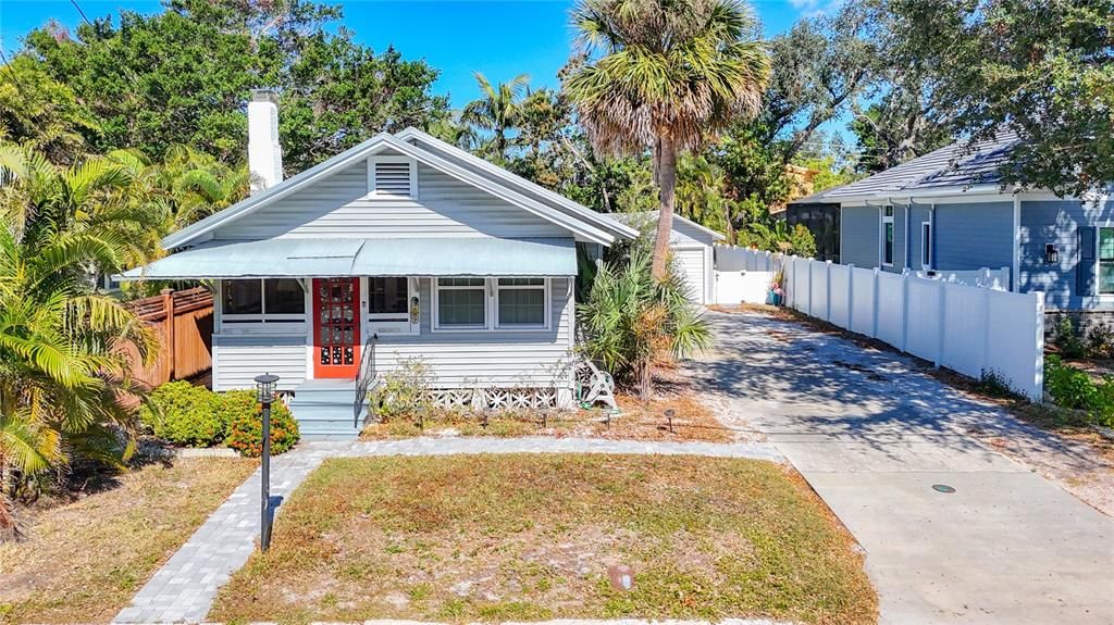 1687 ARLINGTON STREET, Sarasota, FL 34239
