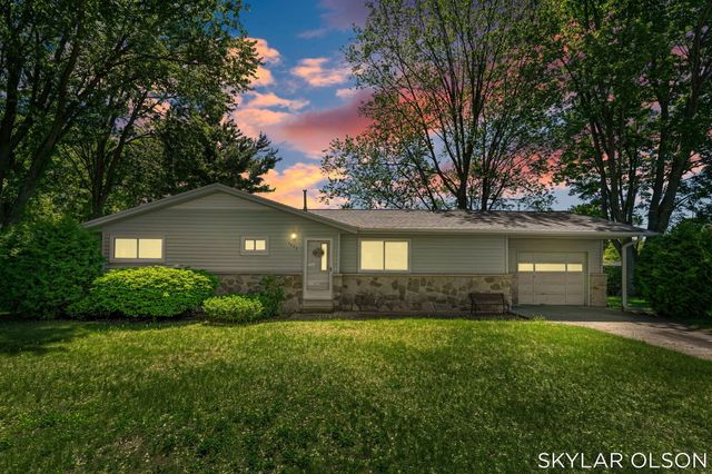 2467 Kimberly, Fruitport Twp, MI 49444