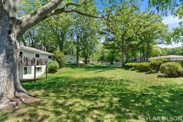 2467 Kimberly, Fruitport Twp, MI 49444