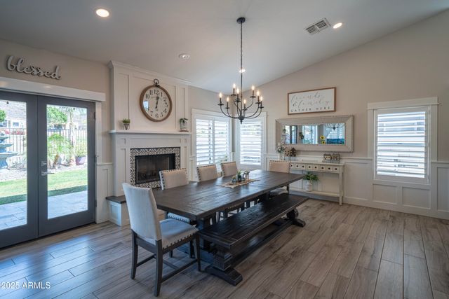 6340 W DONALD Drive, Glendale, AZ 85310