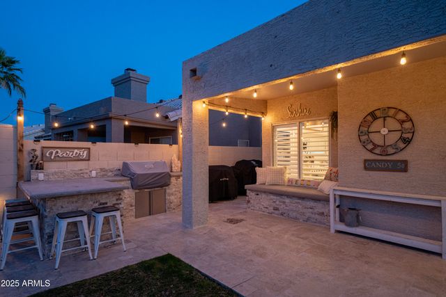 6340 W DONALD Drive, Glendale, AZ 85310