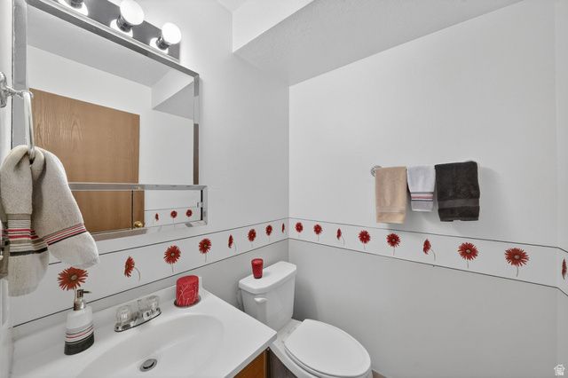 7280 W COPPERVIEW DR, Magna, UT 84044