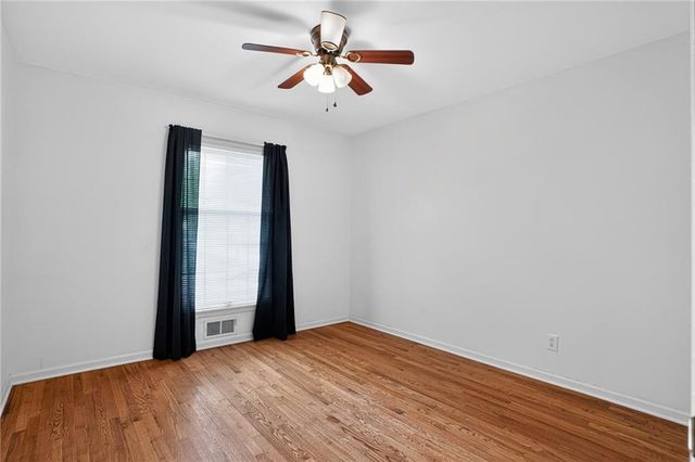 9915 Belleview Avenue, Kansas City, MO 64114