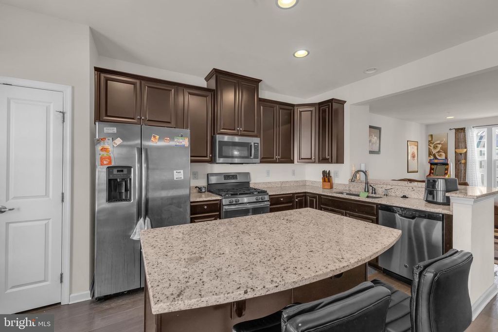 9424 ADELAIDE LN, Owings Mills, MD 21117