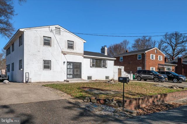 5009 BARTO AVE, Suitland, MD 20746