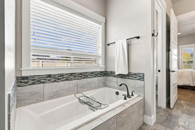 18104 N Treeline Ave., Nampa, ID 83687