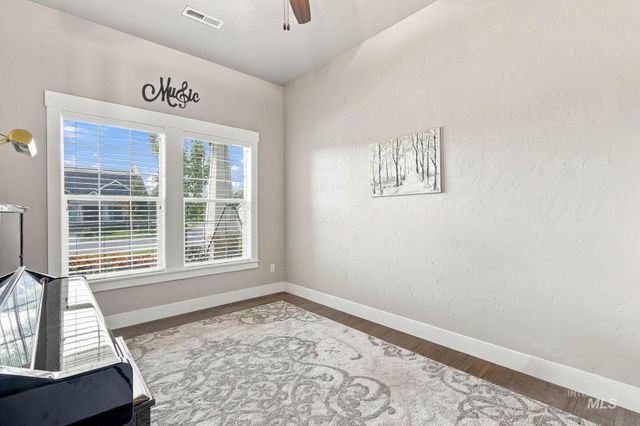 18104 N Treeline Ave., Nampa, ID 83687