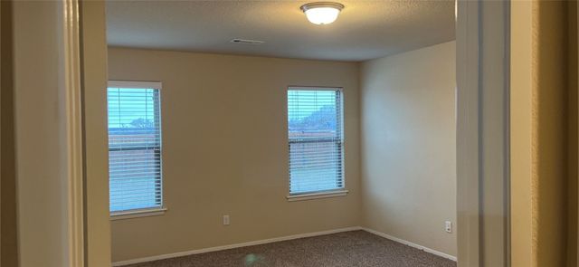 6300 SW Chalkstone Road, Bentonville, AR 72712