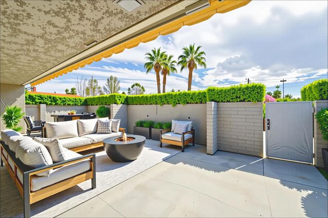 1111 E Ramon Road 1, Palm Springs, CA 92264