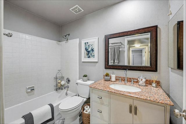 1111 E Ramon Road 1, Palm Springs, CA 92264