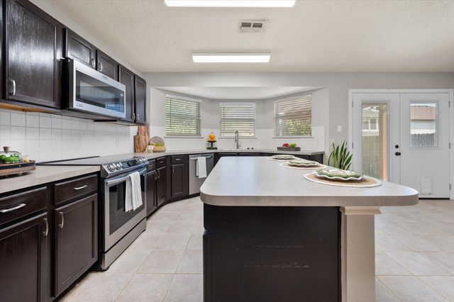 4141 Fossile Butte Drive, Fort Worth, TX 76244