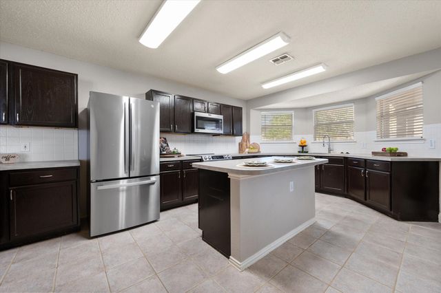 4141 Fossile Butte Drive, Fort Worth, TX 76244