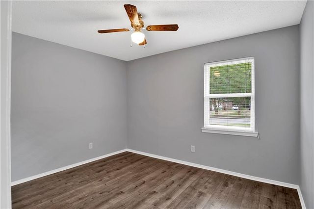 5824 Woodgate Road, Mobile, AL 36609