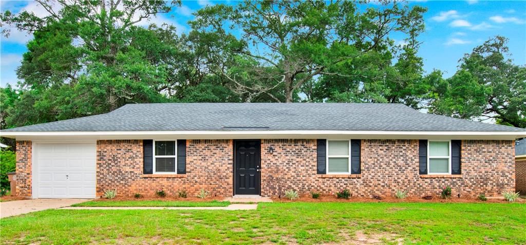 5824 Woodgate Road, Mobile, AL 36609