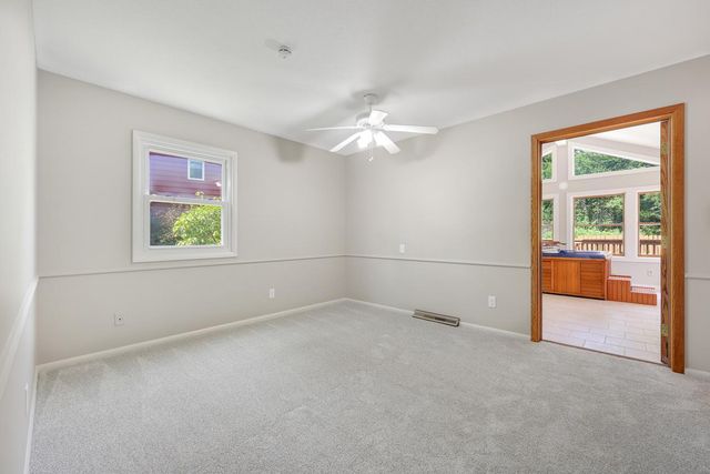 17610 24th Avenue N, Plymouth, MN 55447