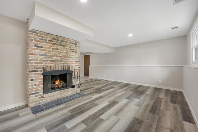 17610 24th Avenue N, Plymouth, MN 55447