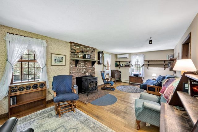 22 Whimbrel Drive, Cataumet, MA 02534