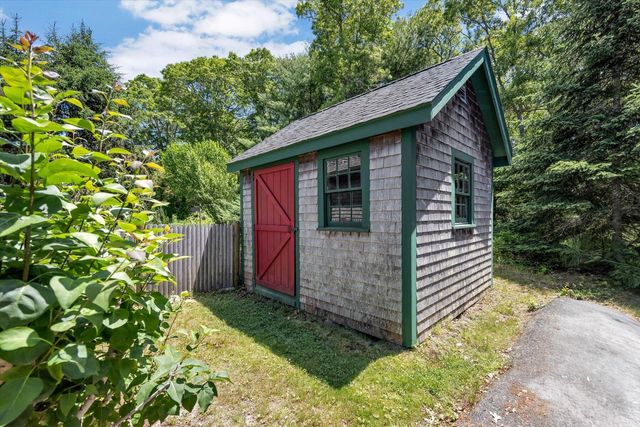 22 Whimbrel Drive, Cataumet, MA 02534
