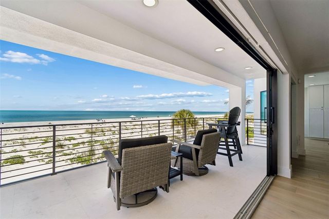 930 ELDORADO AVENUE, Clearwater Beach, FL 33767