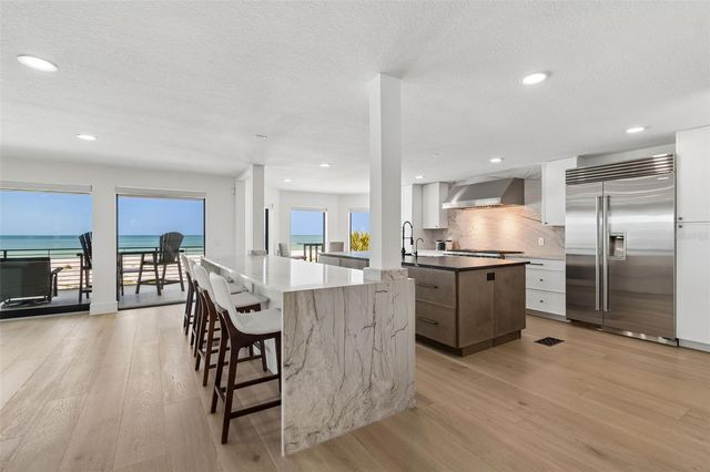 930 ELDORADO AVENUE, Clearwater Beach, FL 33767