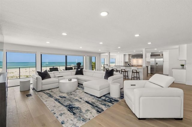 930 ELDORADO AVENUE, Clearwater Beach, FL 33767